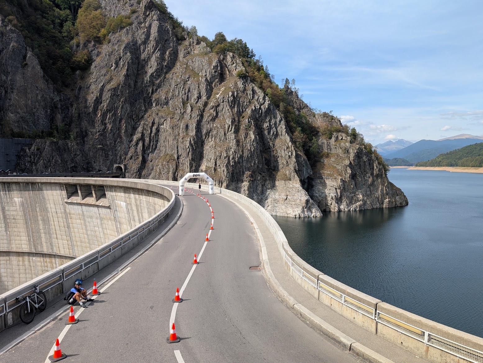 Vidraru se umple din nou: Ministrul energie anunță finalizarea