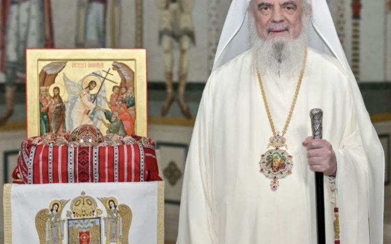 Patriarhul Daniel, mesaj de Paște: Pace și iubire-n lume, rugăciuni pentru înțelegere