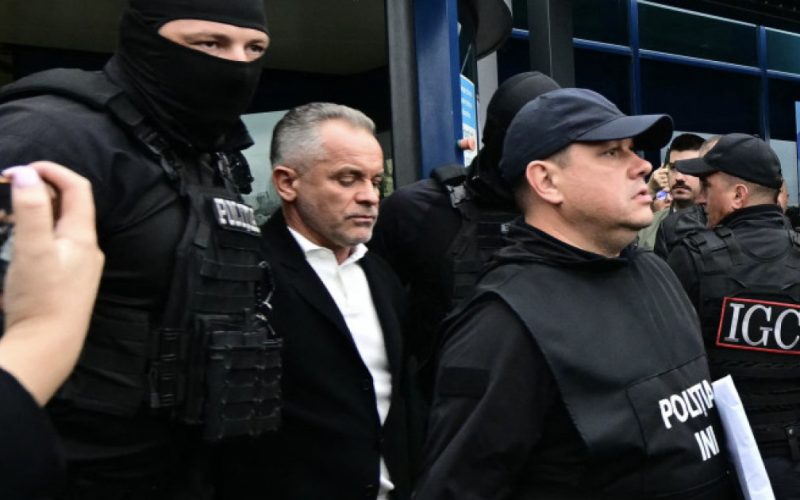 Vladimir Plahotniuc a fost condamnat la 19 ani de închisoare. Fostul oligarh trebuie să plătească statului 60 de milioane de dolari