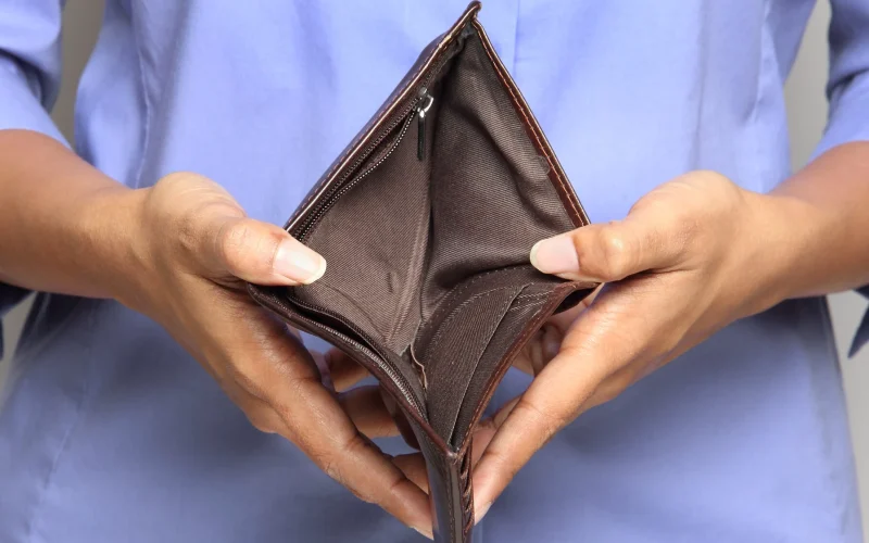 Poprire pe salariu în 2026: Ce sumă poate fi reținută legal în România