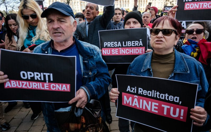 CNA menține închiderea Realitatea TV: Proteste cu George Simion, acuze dure la adresa lui Bolojan