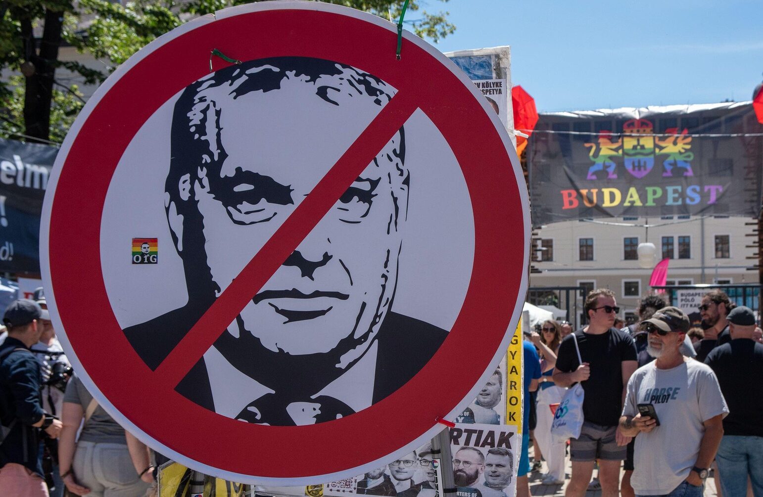 Scandal uriaș în Ungaria: Spionarea opoziției, confirmată de serviciile secrete maghiare