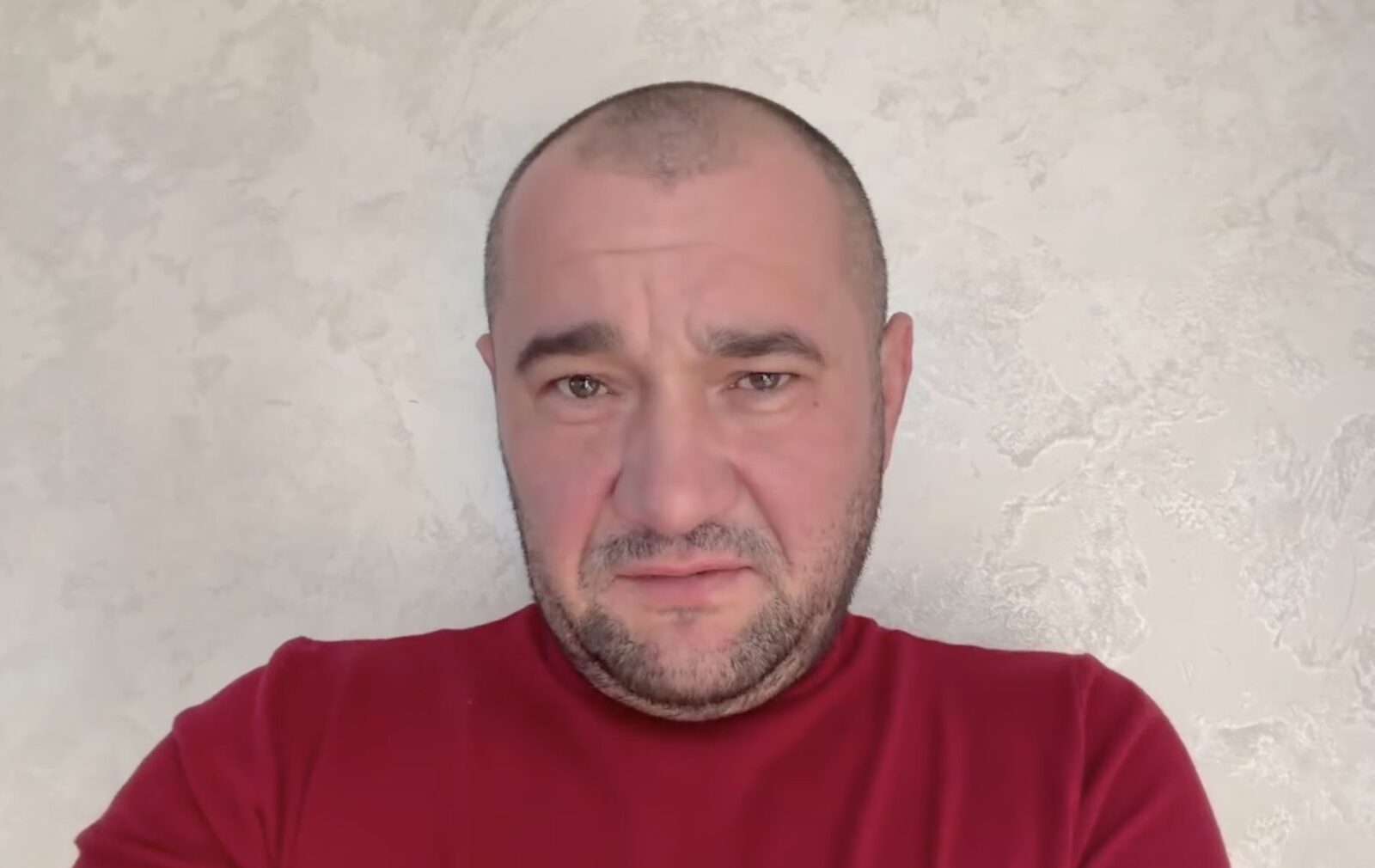 Primarul PSD Reziuc, judecat după ce și-a bătut concubina și fiica