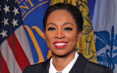 Casa Albă îl vrea pe medicul din Marina SUA la șefia CDC