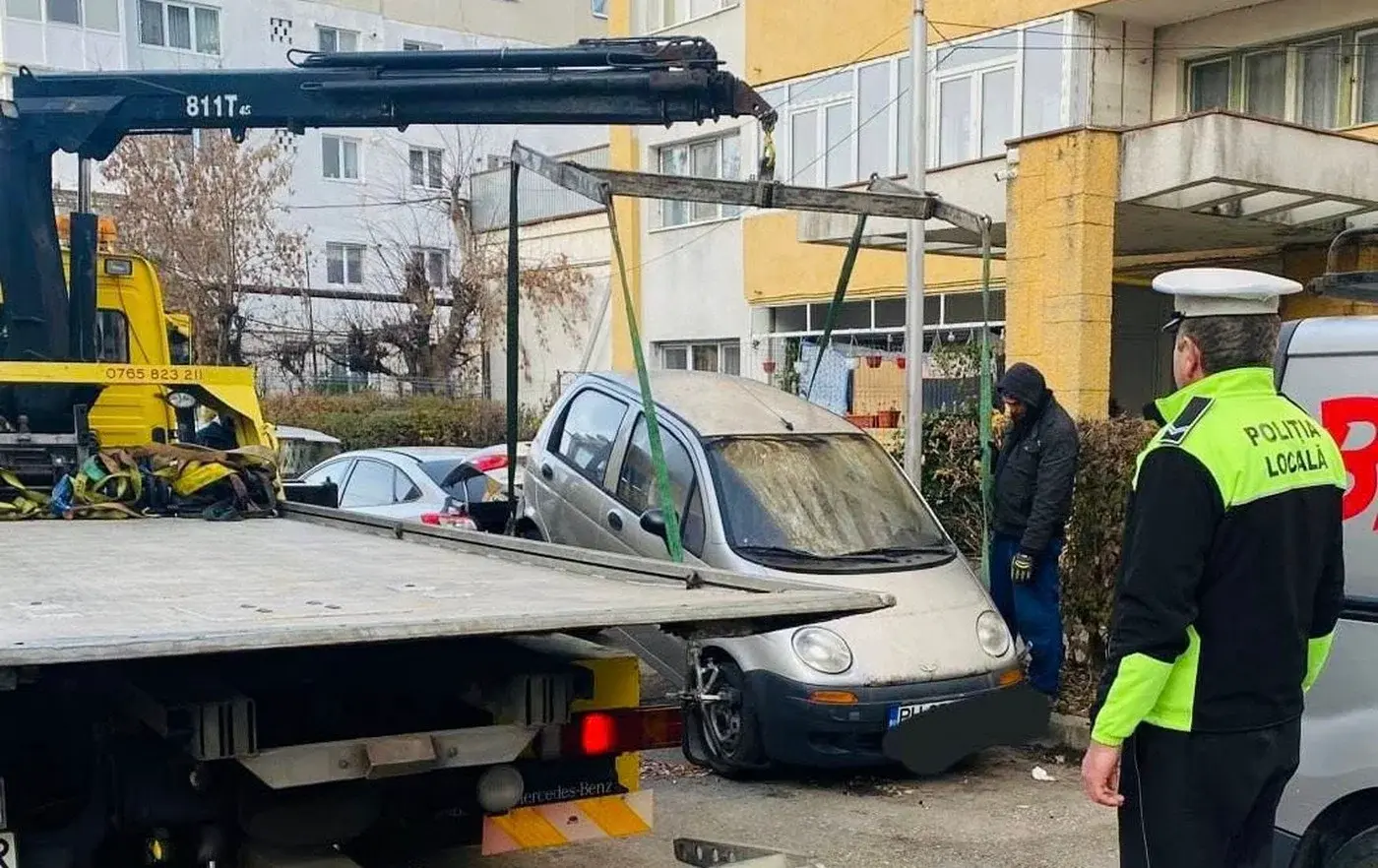 Primăria București, reguli noi pentru șoferi: Când îți ridică mașina din parcare