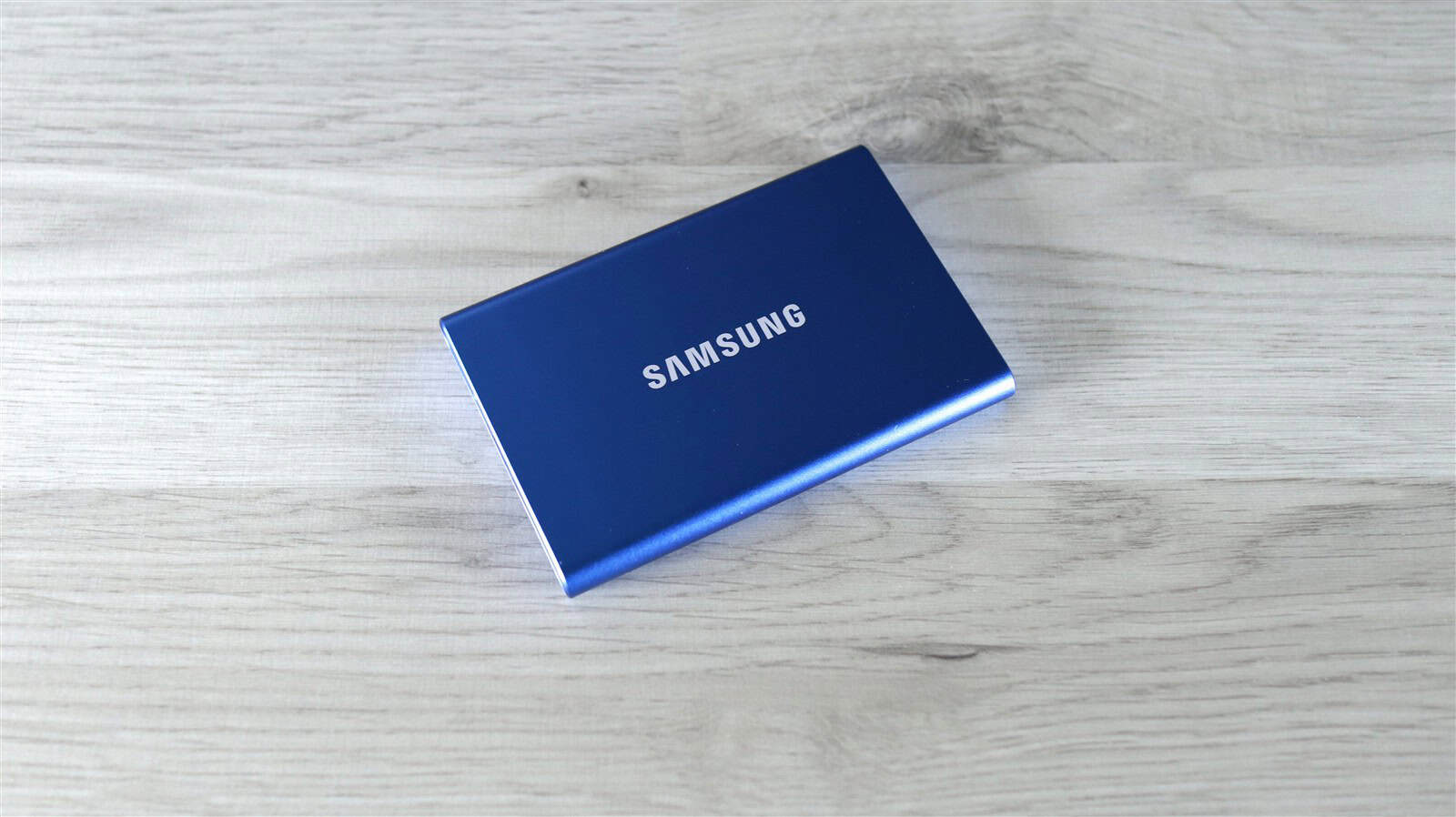 Samsung T7 2TB: SSD extern Rapid, dar cu preț piperat și mici probleme