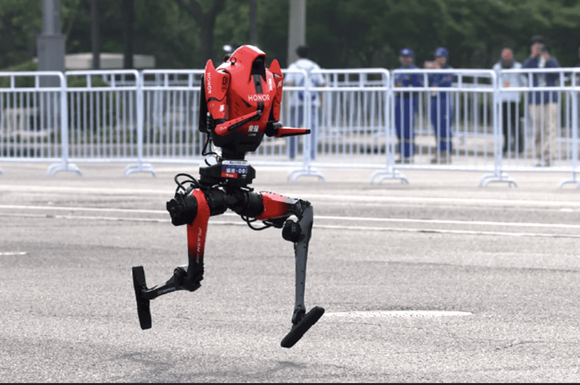 Roboții humanoizi sparg recordul mondial în China: De la finiș, la glorie!