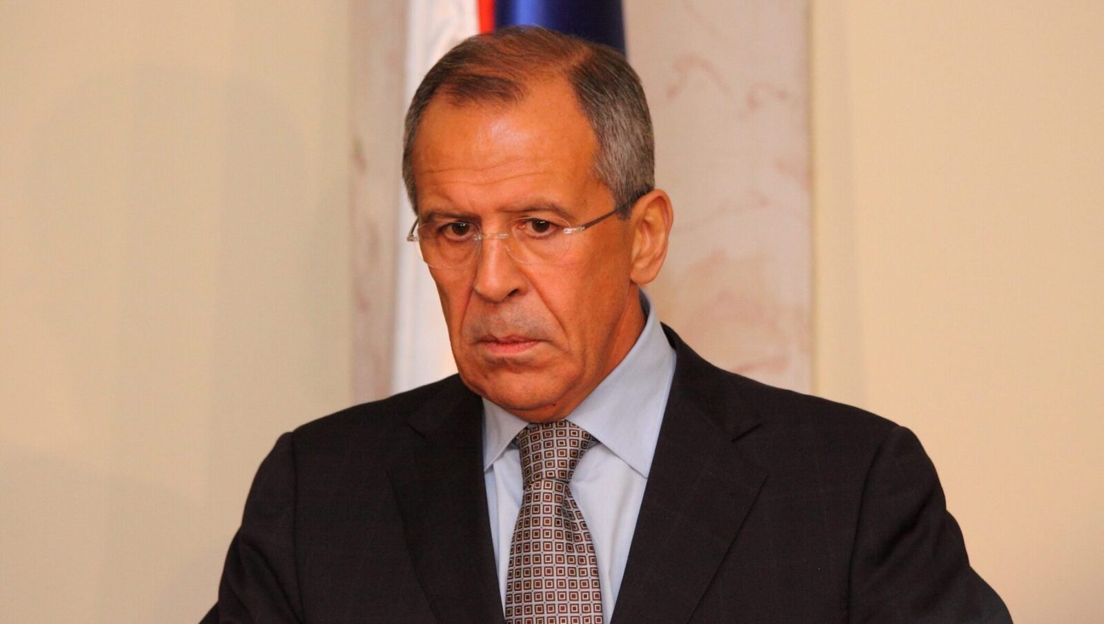 Vizita lui Lavrov la Beijing dă fiori Occidentului: Se reconfigurează lumea?