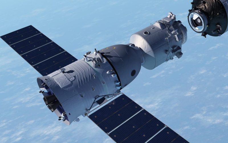 Astronauții Chinezi de pe Shenzhou-21, în spațiu cu o lună mai mult