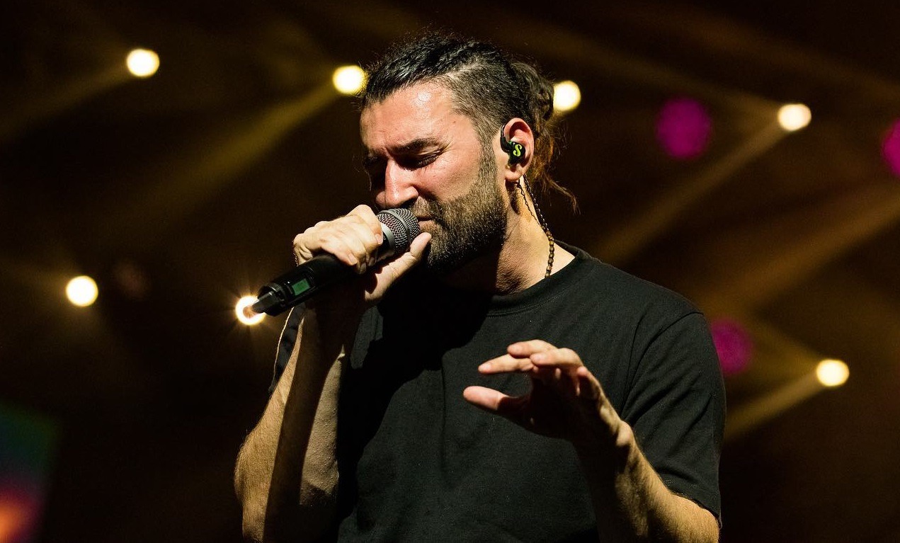 Primăria Târgu Mureș: Concert fals cu Smiley, Andra și Antonia pe rețelele sociale