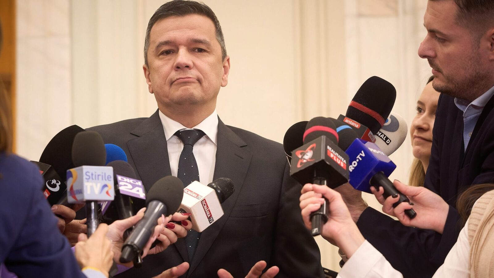 PSD blochează privatizările: Lege cu termen, anunță Grindeanu