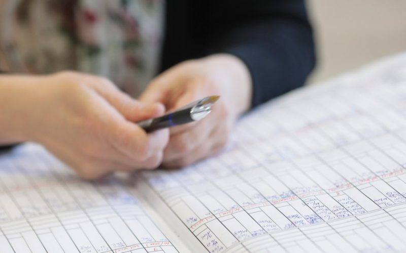 Titularizarea în România: sistem vechi la vremuri noi. Doi profesori spun cum s-ar putea testa în mod real competențele cadrelor didactice