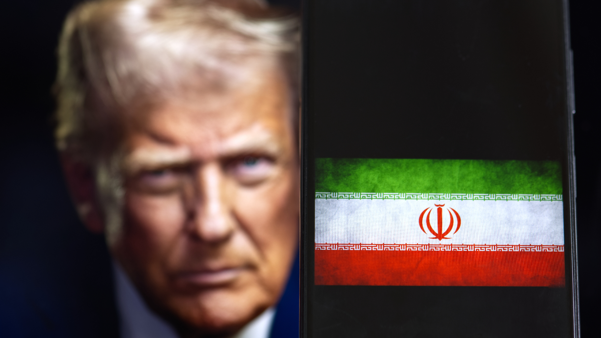 Trump: Iranul, amenințat cu distrugerea peste noapte