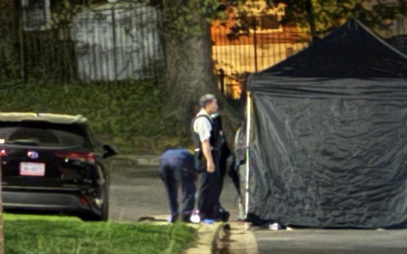 1 killed, 2 injured in Southeast DC shooting, police searching for suspect