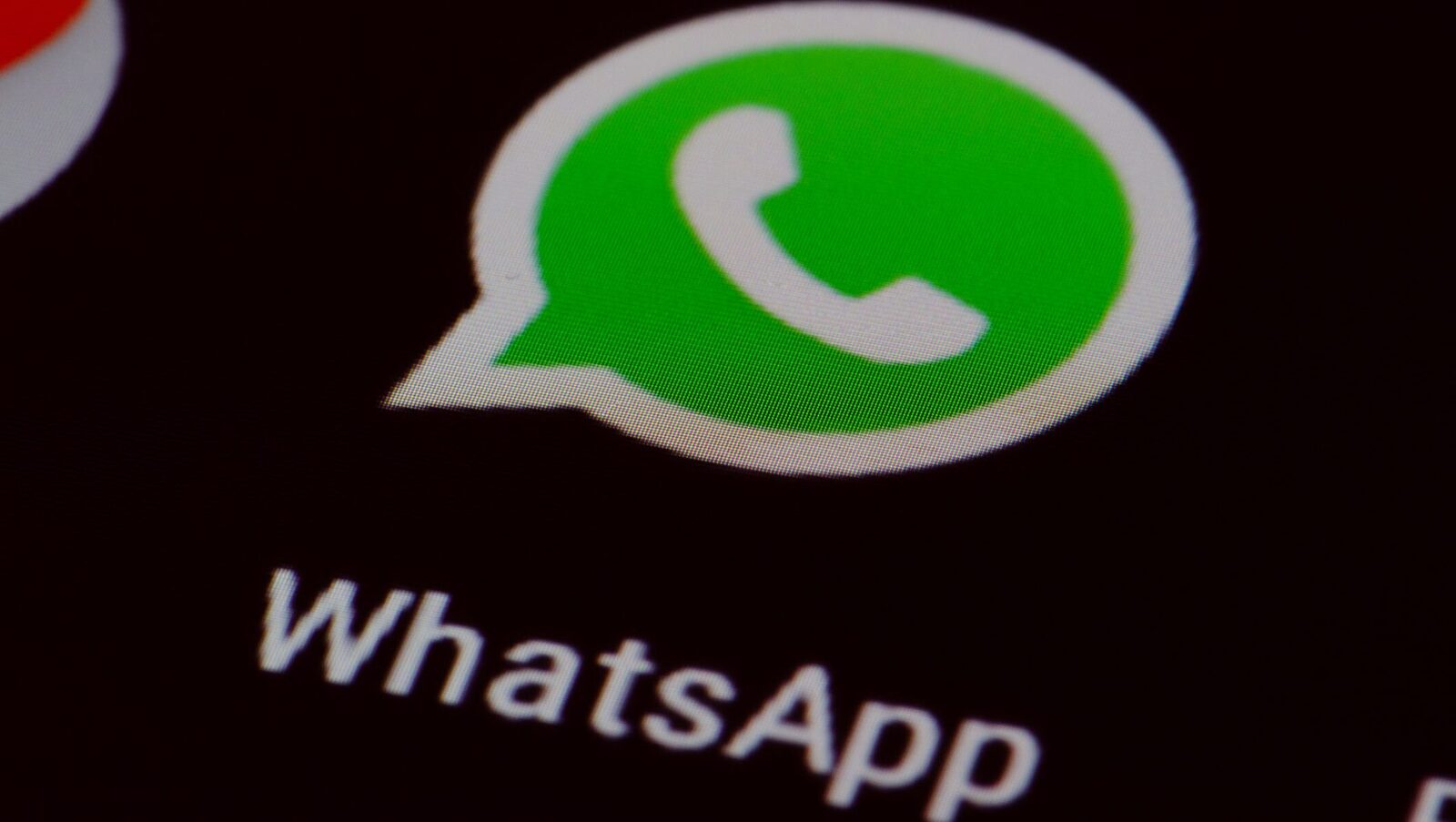 WhatsApp, cu abonament plătit: Ce avantaje aduce noul plan Plus?