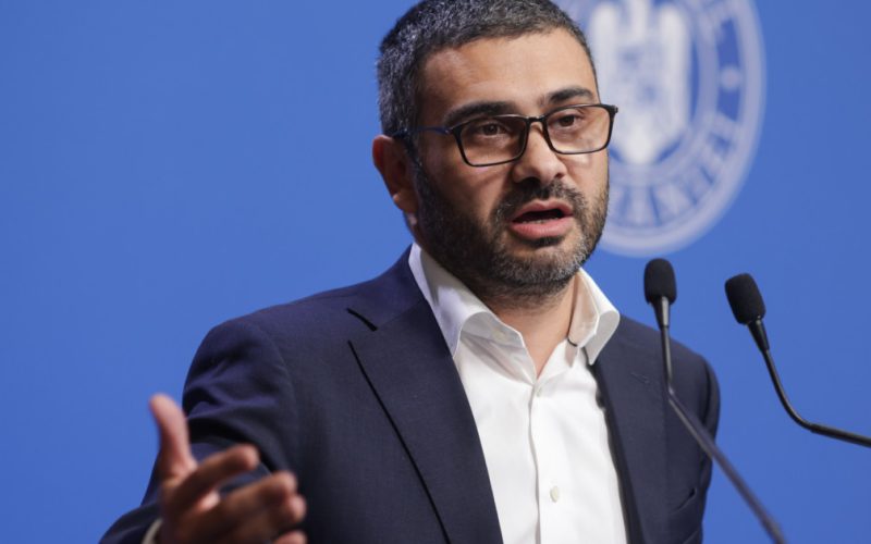 Manole anunță majorări salariale: Când și cum vor crește veniturile bugetarilor