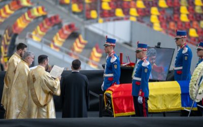 Donald Trump, îngenuncheat la căpătâiul lui Mircea Lucescu