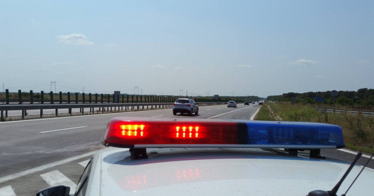 Șofer, viteză HALUCINANTĂ pe A1: 224 km/h! Ce amendă și permis pierdut