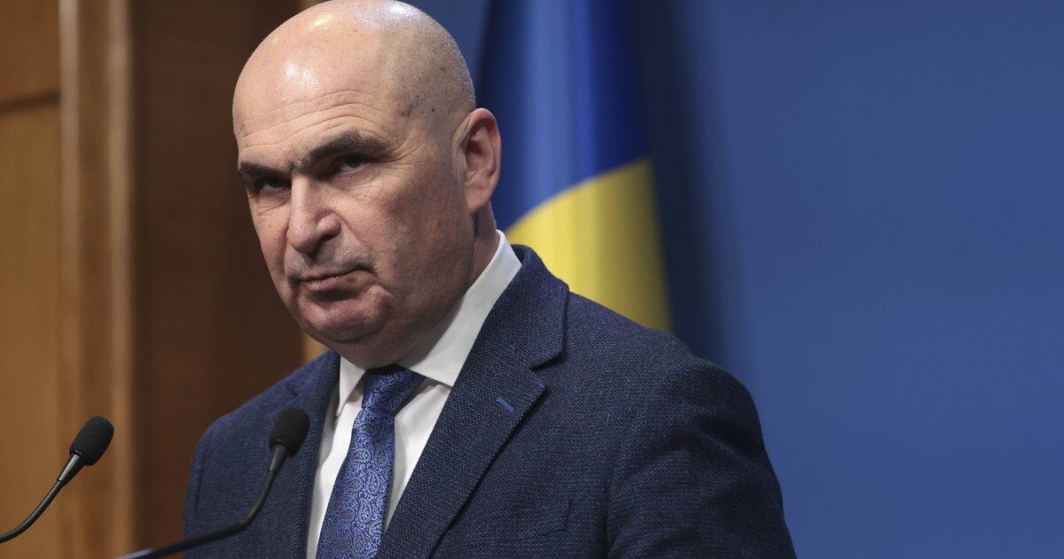 Premierul Ilie BOLOJAN a declarat miercuri că cea mai bună situație pentru România, în contextul actual, este să aibă un guvern susținut de o majoritate parlamentară stabilă