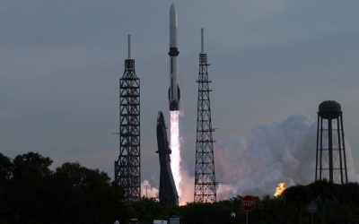 Blue Origin: Prima lansare cu o rachetă și motor reutilizabil