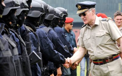 Fost șef al armatei britanice: UK, „extrem de vulnerabil” – 10 ani pentru apărare