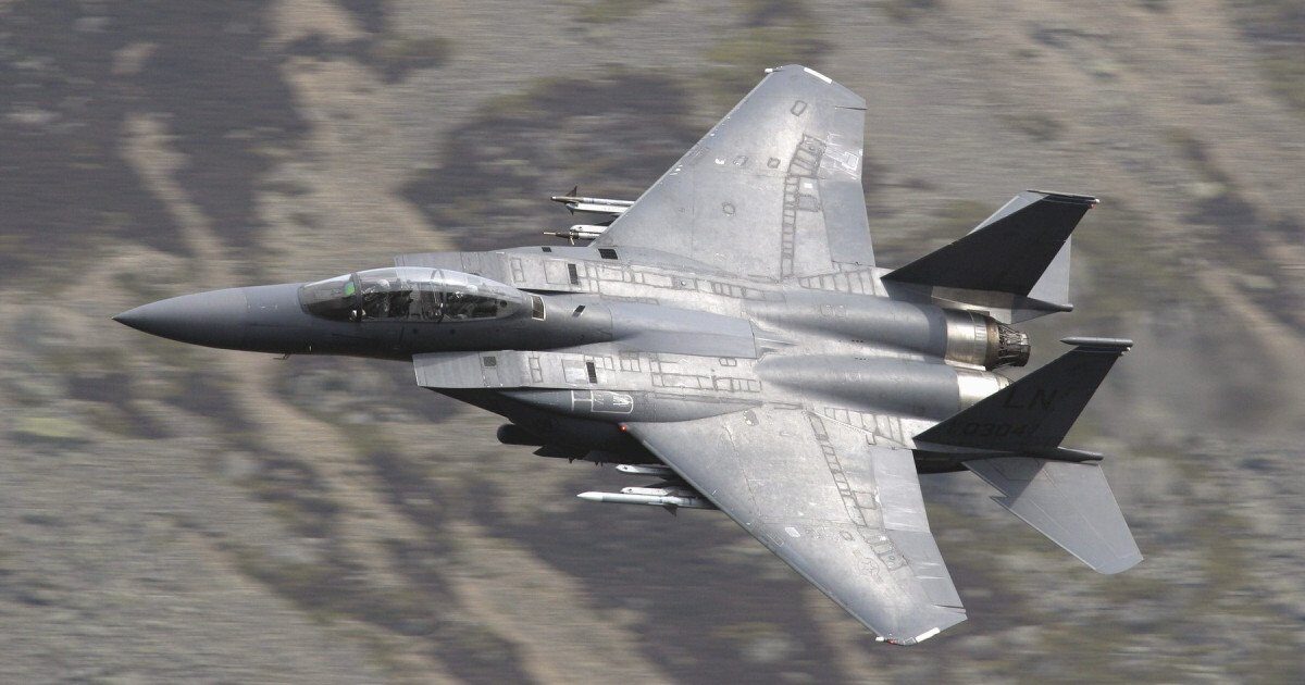Ancheta explozivă: „Ghost Murmur” CIA, spiona inima aviatorului american dispărut în Iran