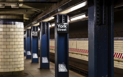 SUA: Un bărbat a înjunghiat oameni în NY, poliția l-a ucis