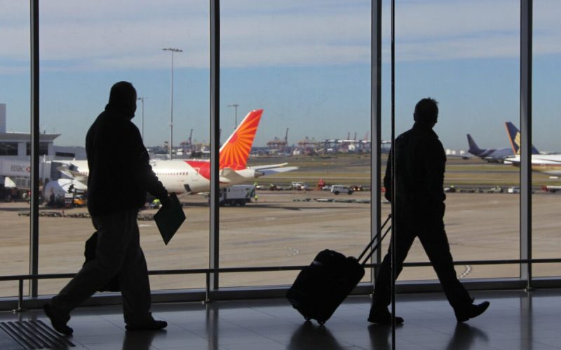 Nou sistem UE: Cozi infernale la frontieră. Pasagerii așteaptă ore întregi