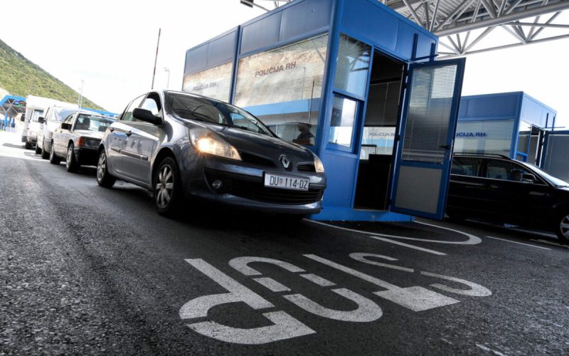 Intrare/Ieșire: UE colectează date biometrice de la extracomunitari