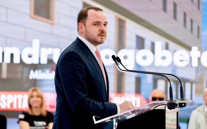 Medicii rezidenți, obligați în gărzi: Rogobete: „Nu sînt umplutură!”