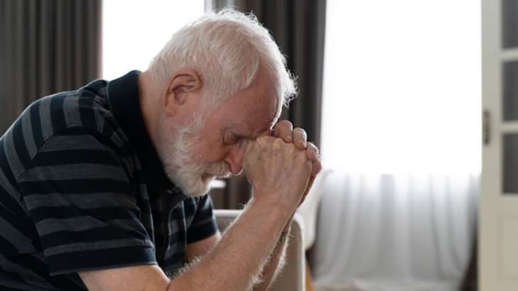 Un nou studiu aduce vești promițătoare în lupta împotriva maladiei Alzheimer: cercetările sugerează o legătură importantă între nivelul de vitamina D din organism și riscul de a dezvolta această boală neurodegenerativă