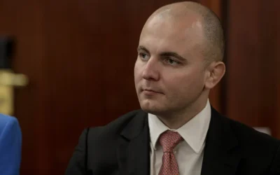 Gușă (AUR), foc și pară: „Opresc Gold FM și Realitatea Plus? Dictatură hidoasă!”