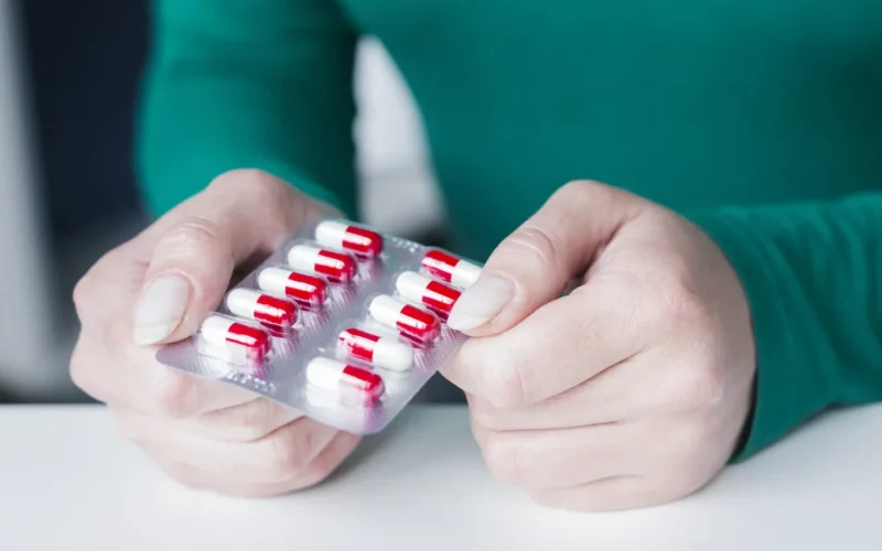 Antibiotice periculoase: Unele amplifică inflamația în corp