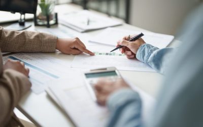 Educație: Control general la Inspectoratele Școlare. Plăți, litigii și fonduri, pe tapet