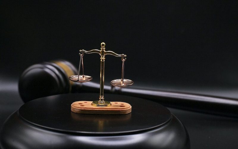 Ministerul Justiției modifică onorariile avocaților: Ce schimbări aduce?