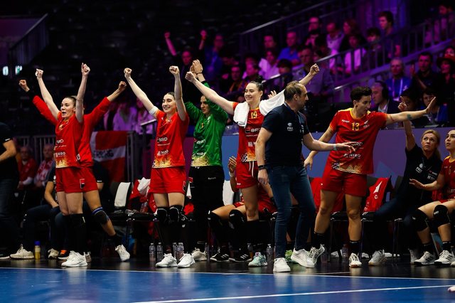 România, victorie spectaculoasă cu Polonia și merge în Final Four EHF Euro Cup