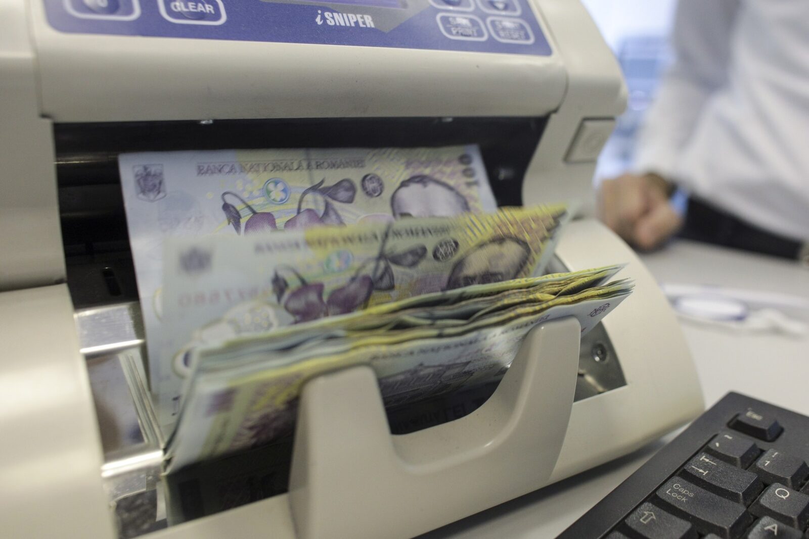 Acuzațiile ROBOR, pericol pentru finanțele României și economie