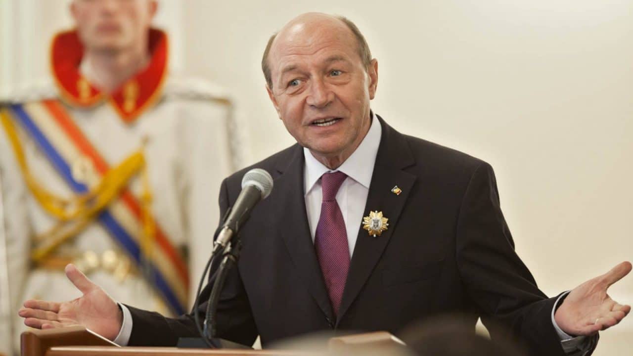 Băsescu, atac dur la Magyar: „Copie Orban, suveranist”