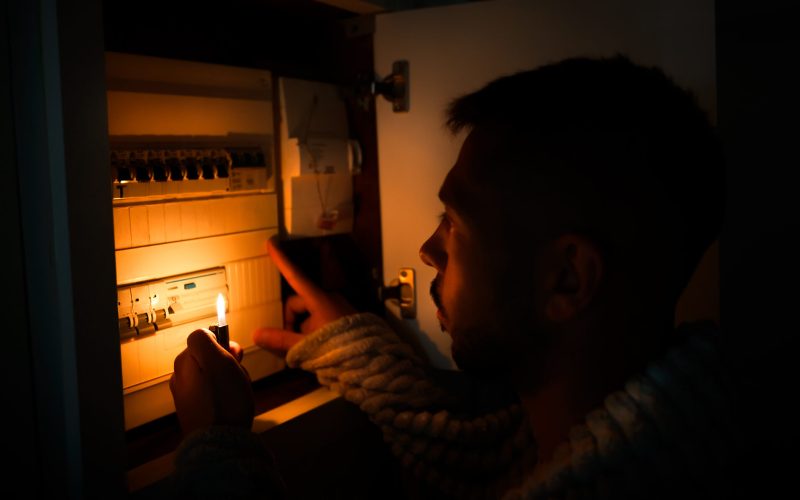 Alertă: Risc de blackout în Moldova. Moldelectrica avertizează, securitatea la limită