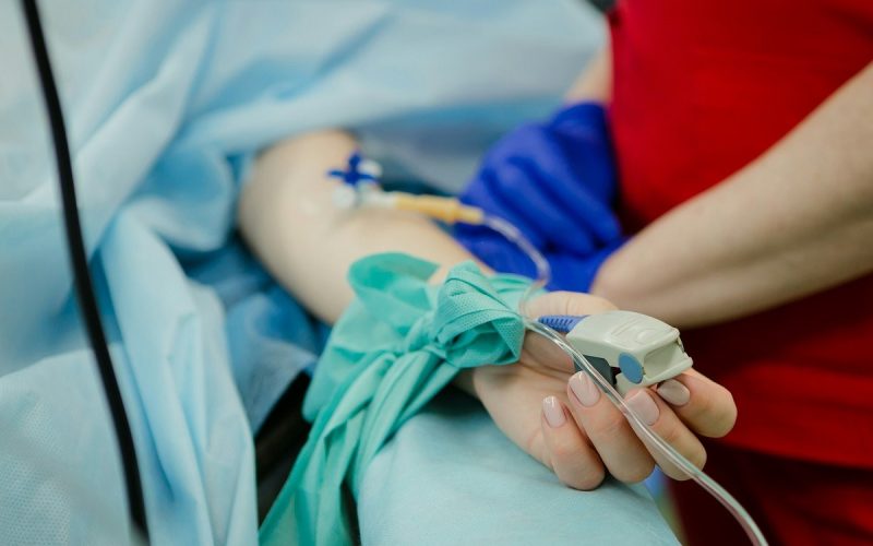 Norvegianul cu HIV, vindecat după transplant. E al 10-lea din lume