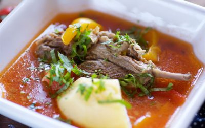 Borsul de miel: Deliciu sau pericol? Beneficii, riscuri și cum îl mâncăm corect