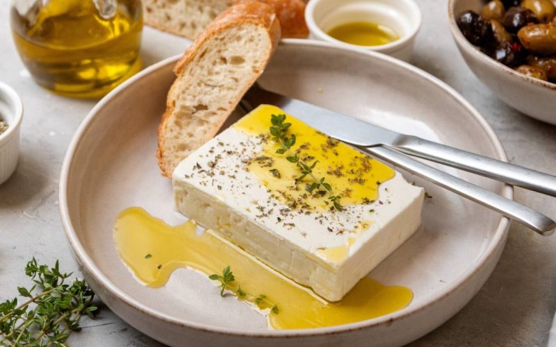 Brânza minune: Topești grăsimea de pe burtă mâncând-o zilnic