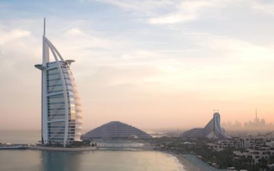 Dubai, lovit de război: Burj Al Arab, hotel de lux, închis „pentru renovare”