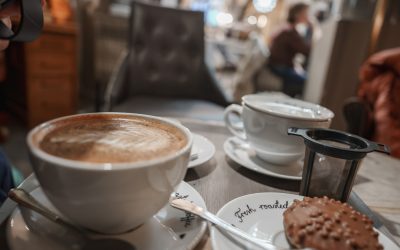 Cafeaua, elixir pentru minte? Studiu: Câte căni scad riscul de afecțiuni