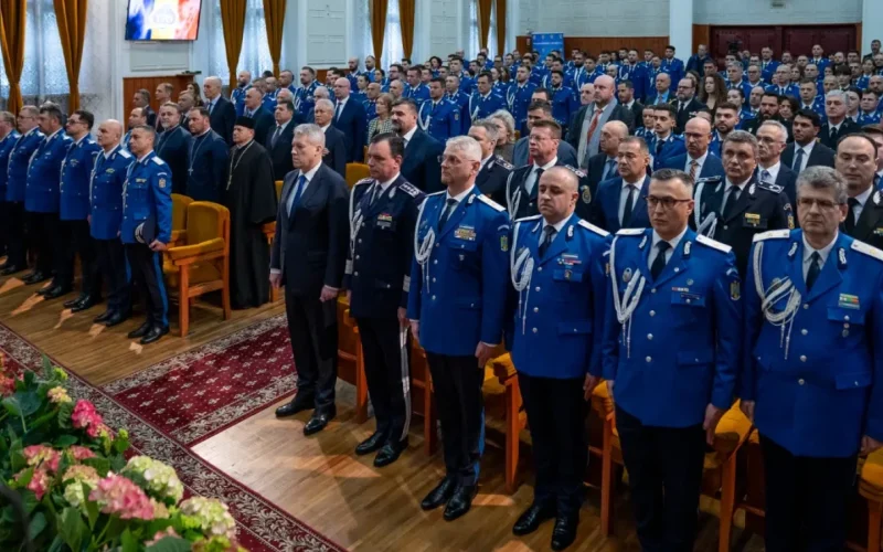 Ministrul de Interne, scrisoare emoționantă polițistului incoruptibil