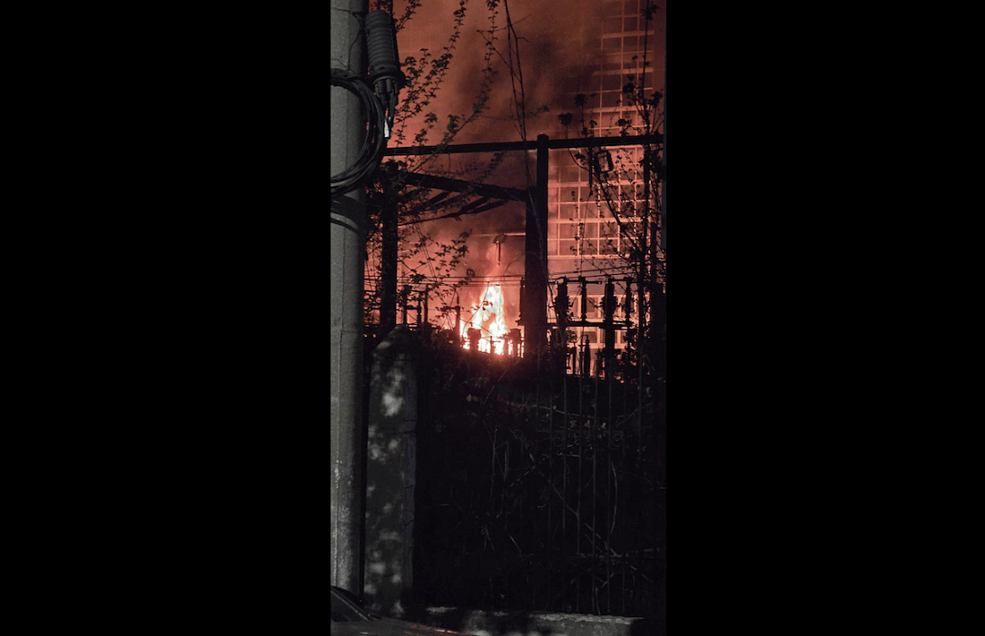 Incendiu la CET Vest: 2.300 de blocuri din București, fără apă caldă