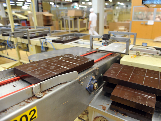 Cacao amărâtă pentru Barry Callebaut: Prăbușirea prețului lovește gigantul elvețian, acțiunile în picaj