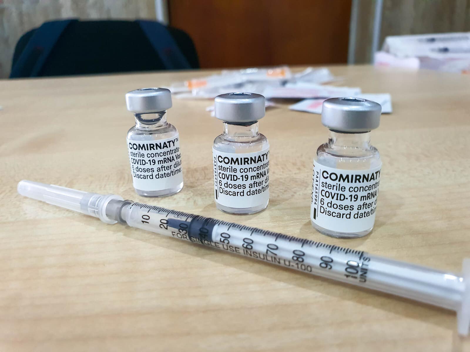 România, obligată la plata a peste 3 miliarde lei și preluarea vaccinurilor anti-COVID