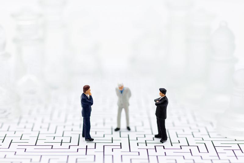 România: Consiliul Concurenței a trimis Comisiei Europene rezultatele investigației privind ROBOR Consiliul Concurenței din România a înaintat Comisiei Europene și băncilor vizate rezultatele unei investigații demarate în 2022