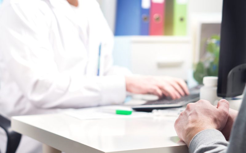 CNAS verifică concediile medicale: Deciziile, la control. Risc de neplată